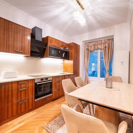 Appartement Chestnut Old Town