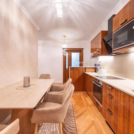 Chestnut Old Town Appartement Bratislava